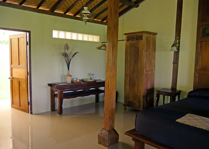 Mountain Retreat Hotel 2*
