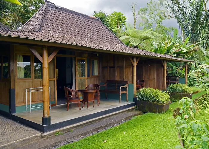Mountain Retreat 2*